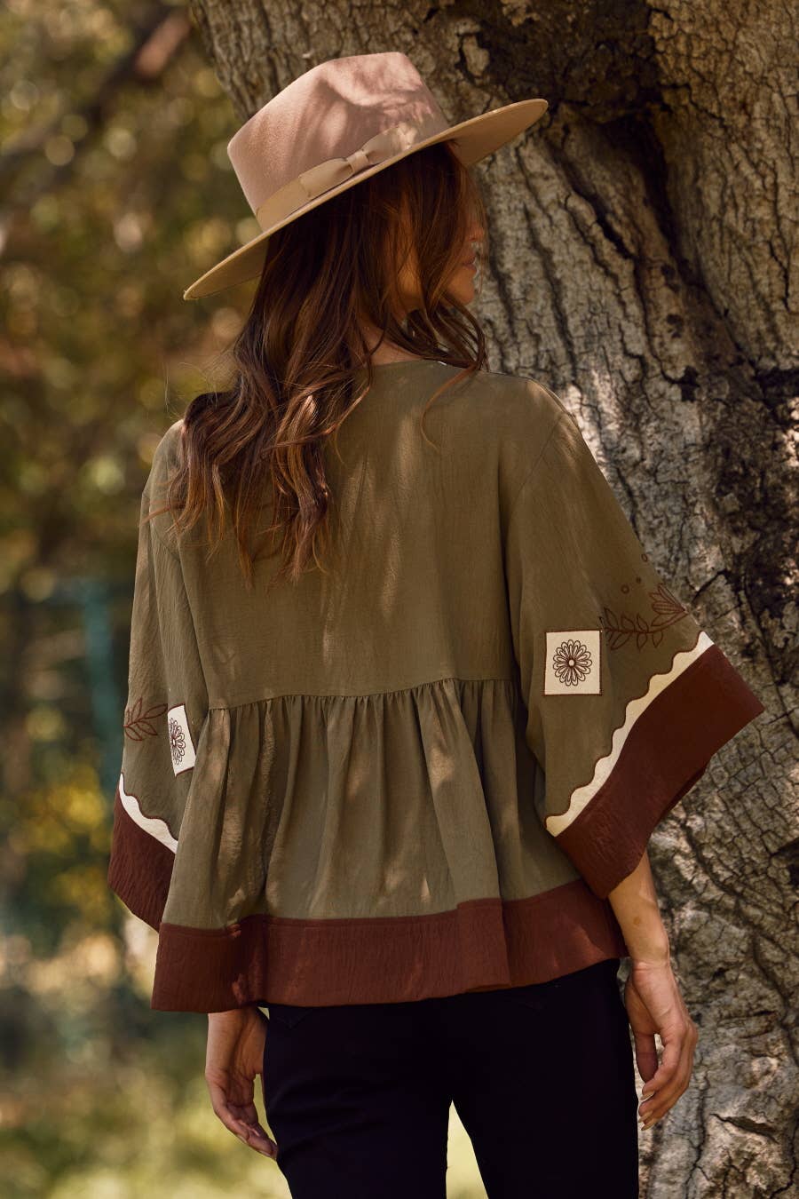 Color Block Airflow Oversized Peasant Blouse