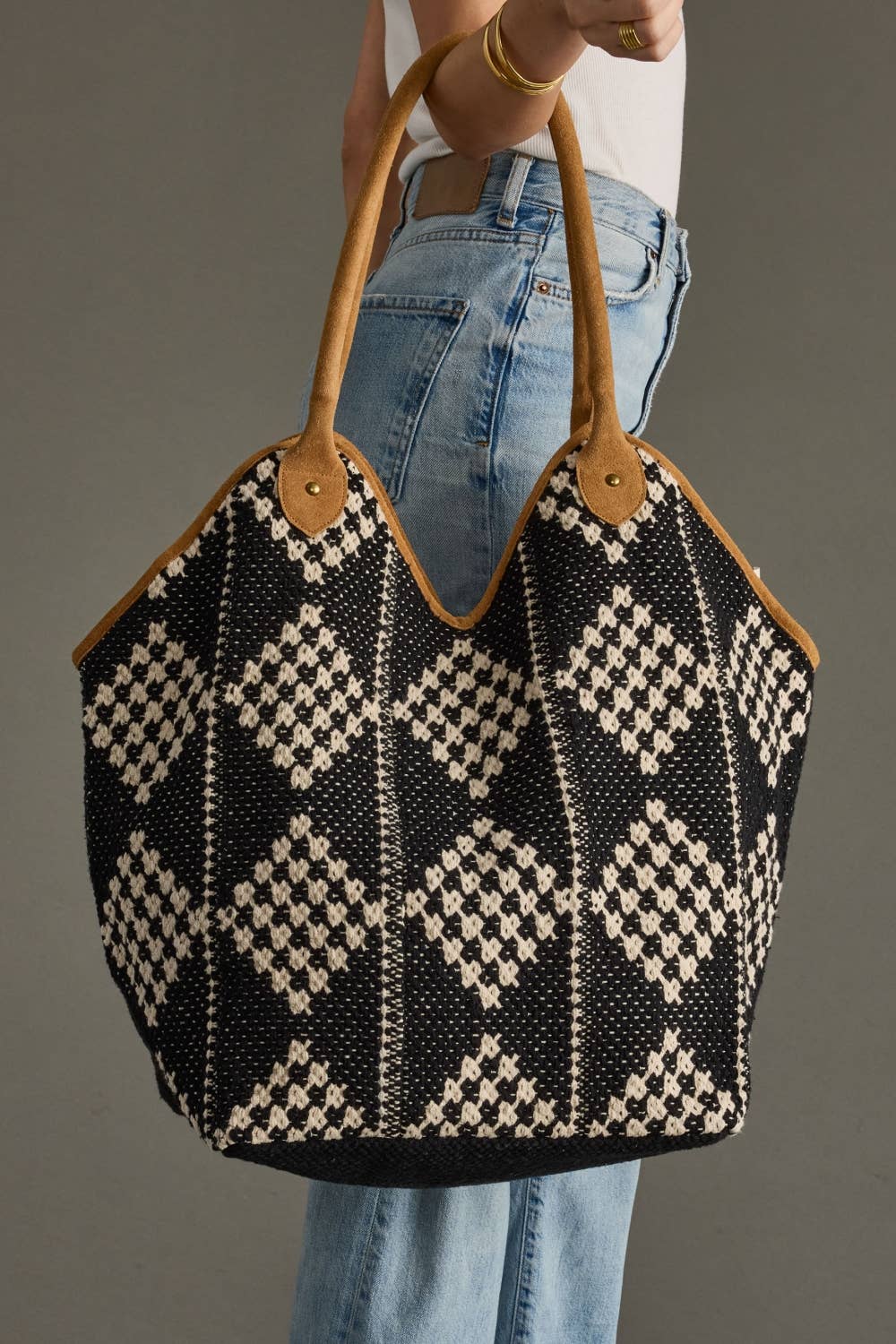 The Wander & Weave Tote