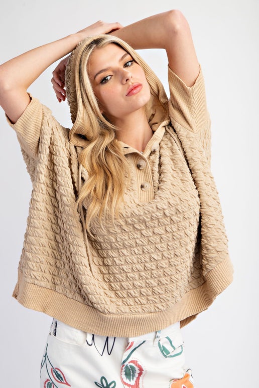 PUFF TEXTURED POLY HACCI HOODIE PULLOVER