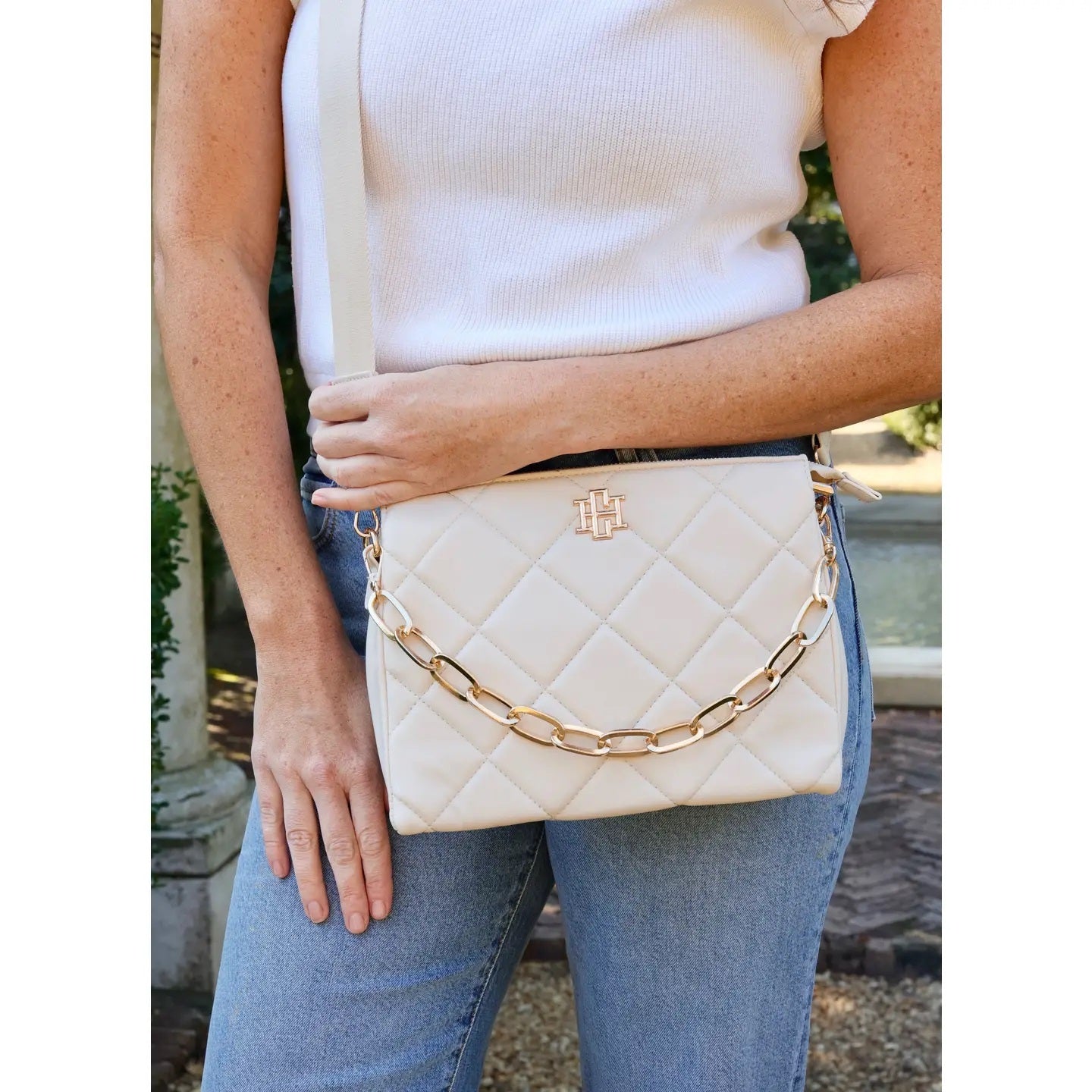 Ariana Crossbody Quilted