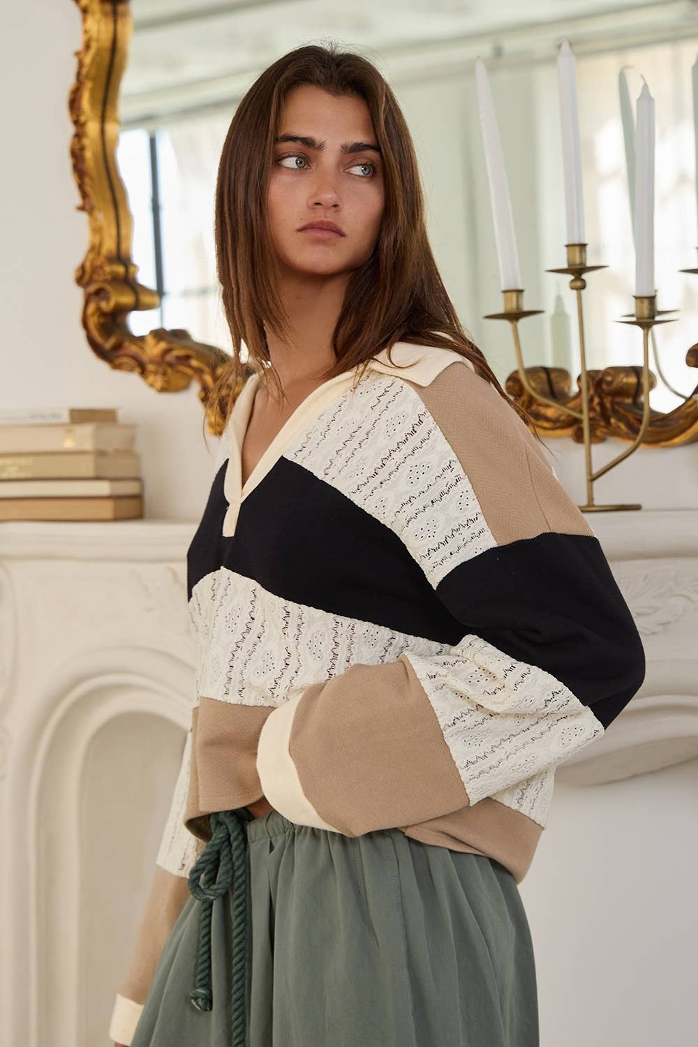 Color Block Stripe Spread Neck Collared Crop Top