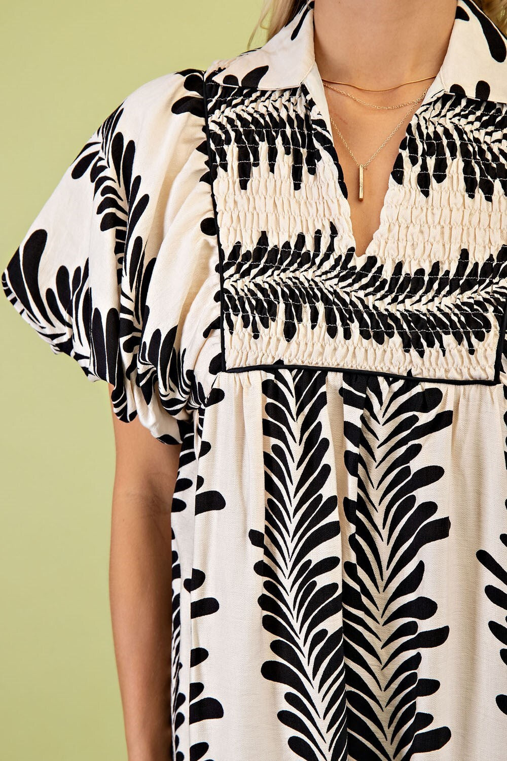 Printed Short Puff Sleeve Midi Dress