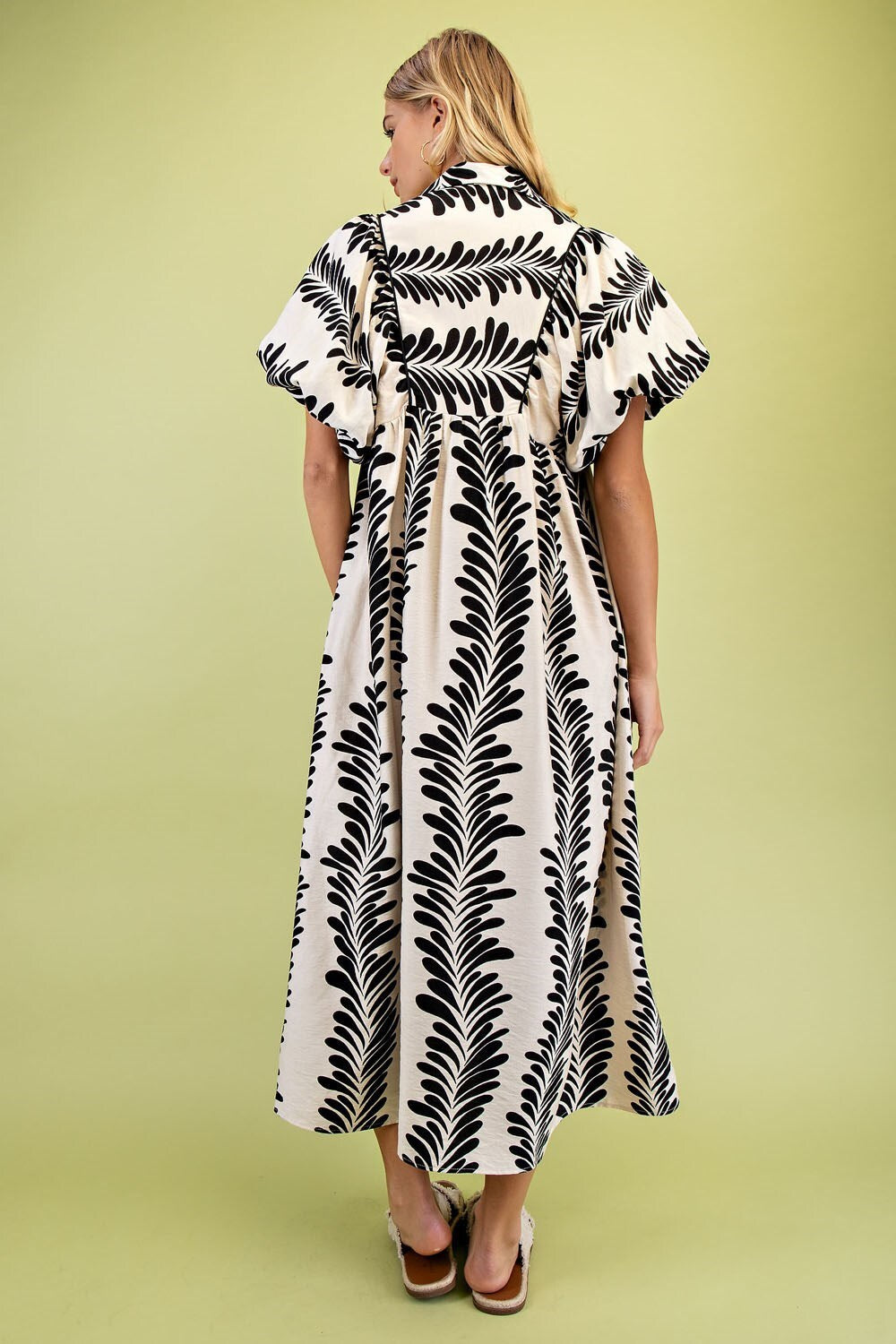 Printed Short Puff Sleeve Midi Dress