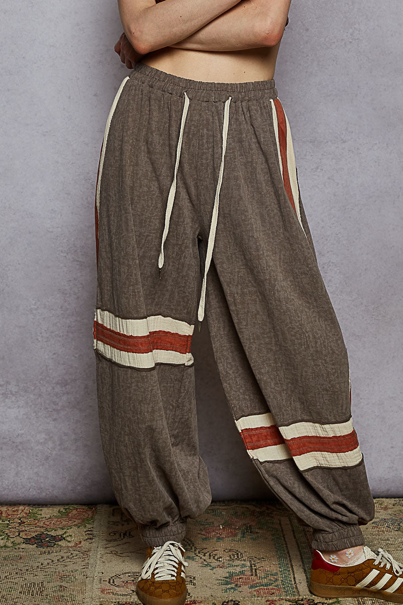 Relaxed Fit Jogger Pants