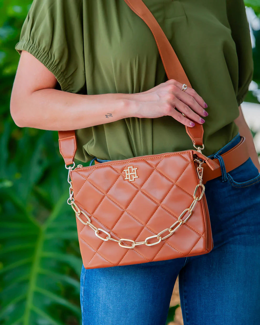 Ariana Crossbody Quilted